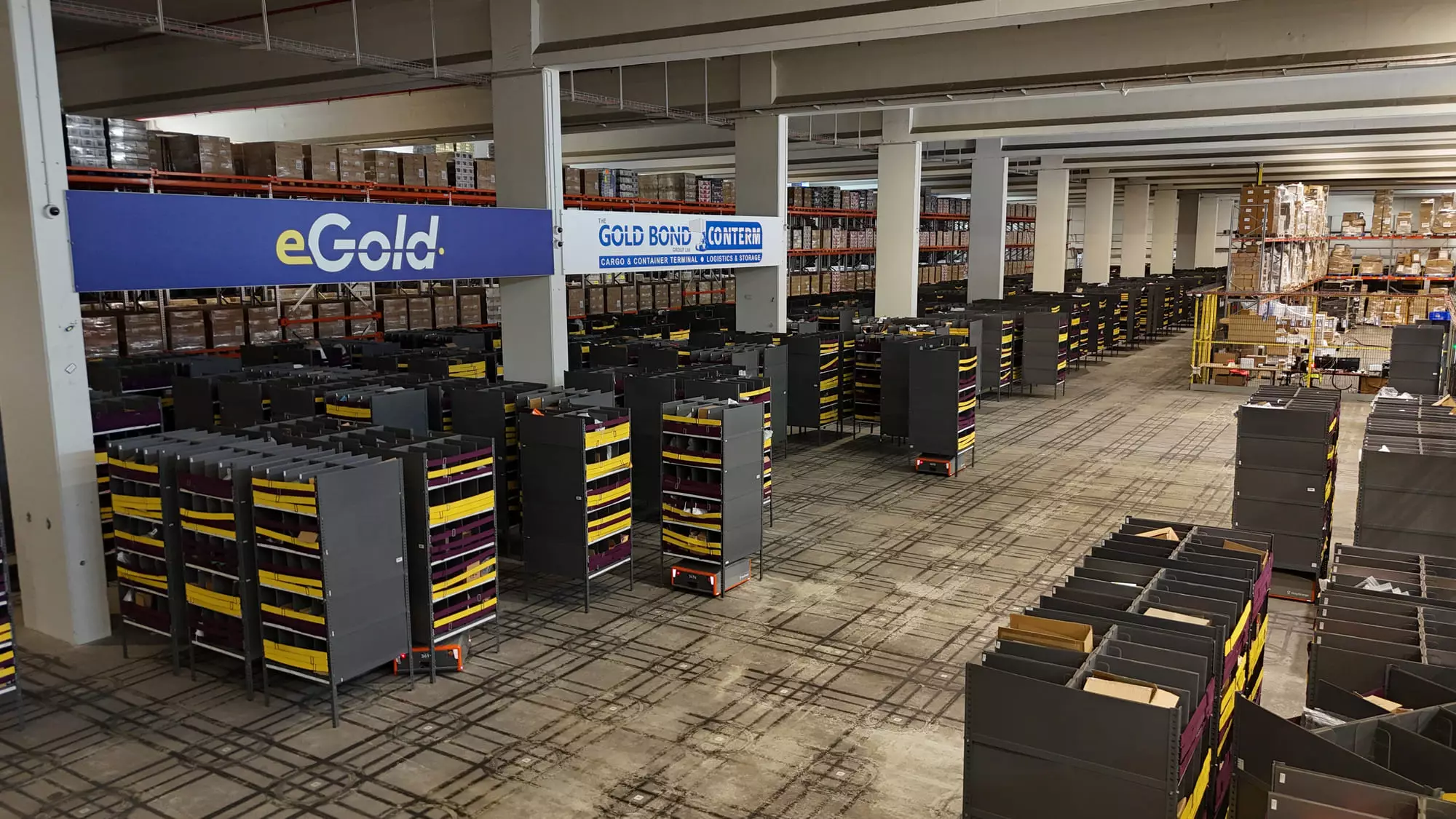 GoldBond Hero Background