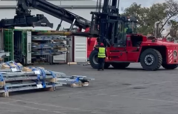 מרכז לוגיסטי למטענים כבדים ופרויקטים מורכבים